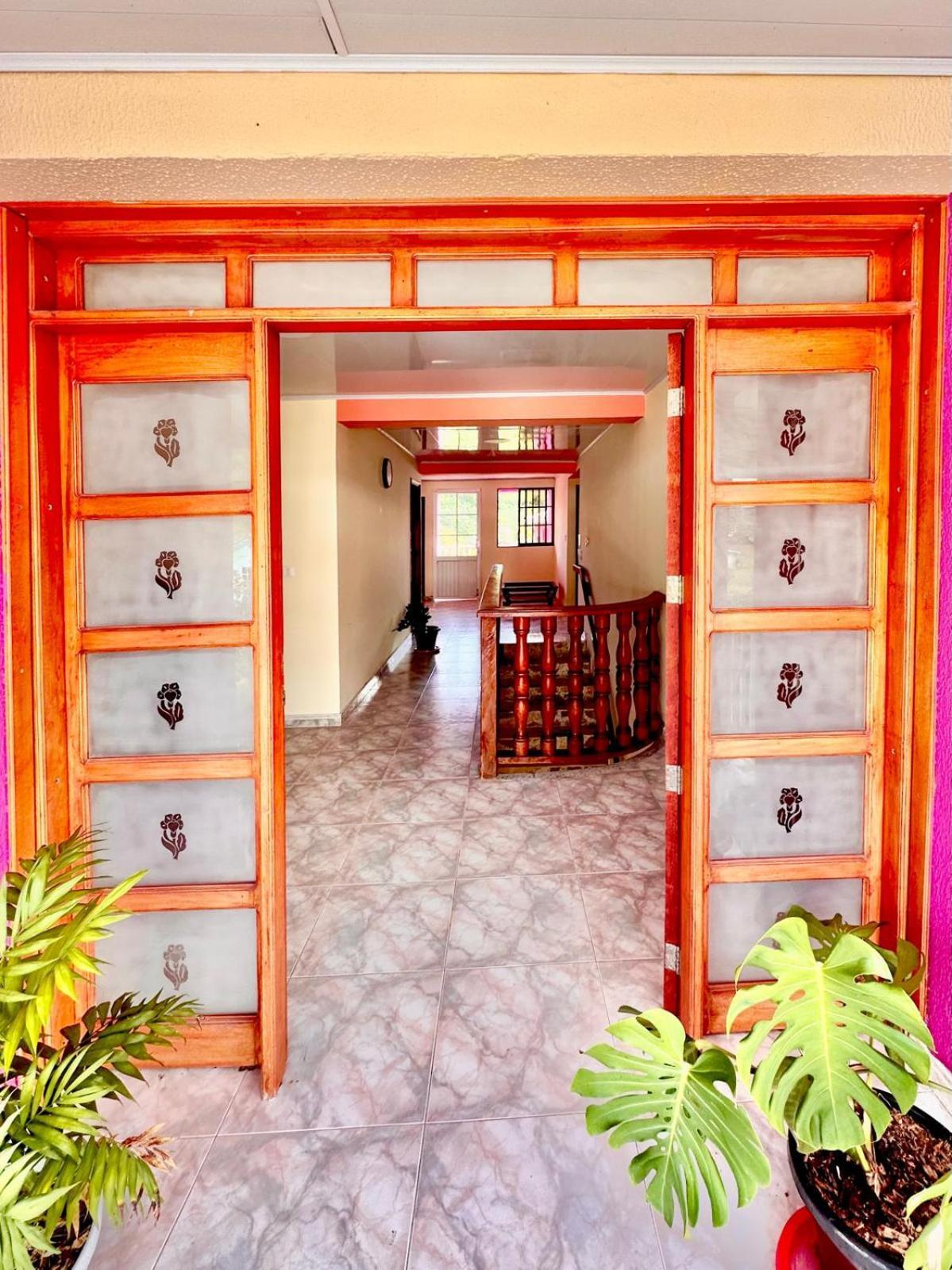 Posada Seven Colours Ocean Providencia  Ngoại thất bức ảnh